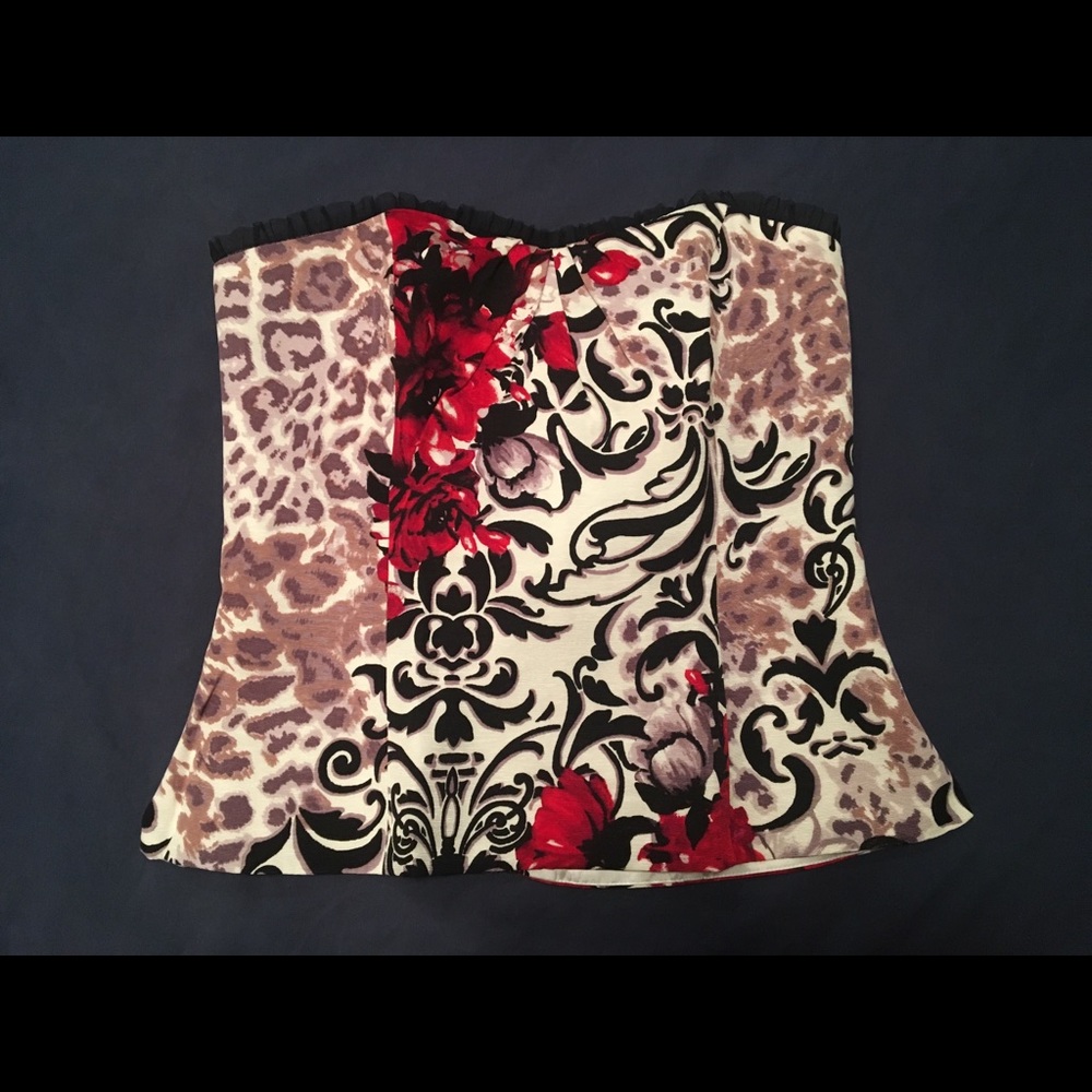 Strapless bodice floral with red flowers